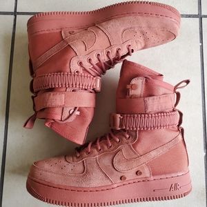 Nike SF Air Force 1 High - Dusty Peach